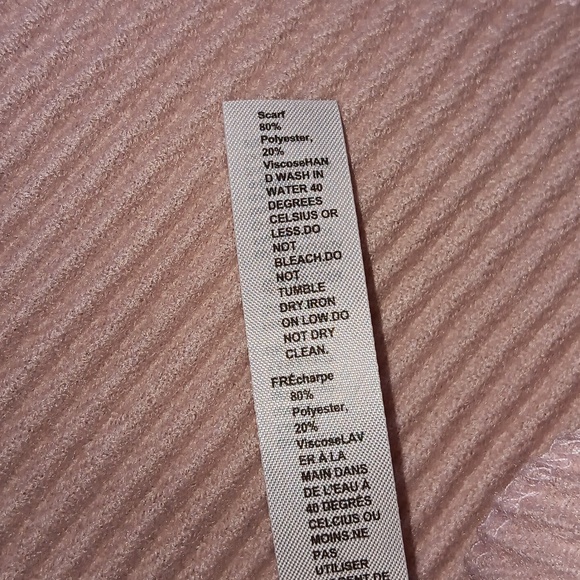 Call it Spring accordian pleated scarf NWT - Picture 3 of 3